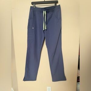 Figs Women's kade cargo scrub Pants with Lime Drawcord dusty lavender med tall